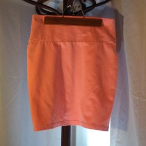 Meme Charlotte rouse skirt